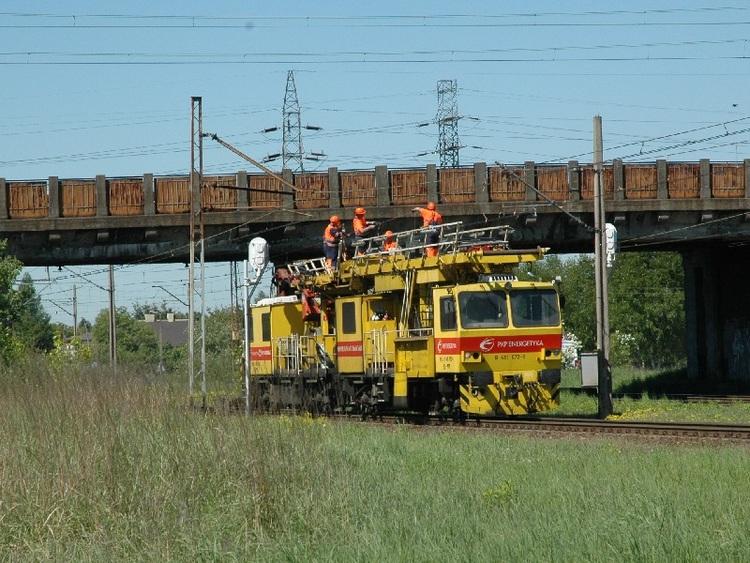 Utrudnienia na przejeździe kolejowym w Zduńskiej Woli 1 44115 03dc81a341924ca337d33cac94496dbd