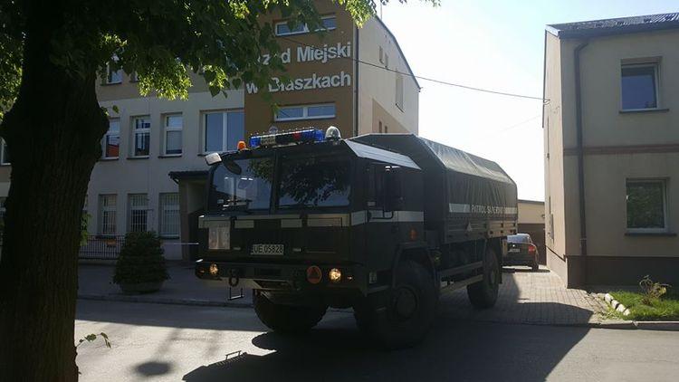 Ewakuacja urzędu w Błaszkach. Dwa pociski znalezione podczas remontu 1 44196 55988c0d90acde8b6d102678ced43340