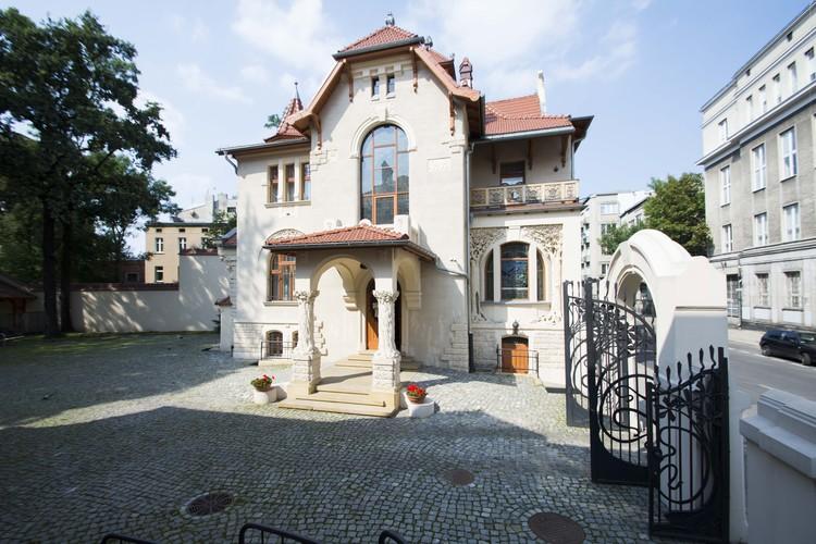 Piątek, 11 maja 2 44208 3edb8b7a943a6ee7c2993b96f20214b0