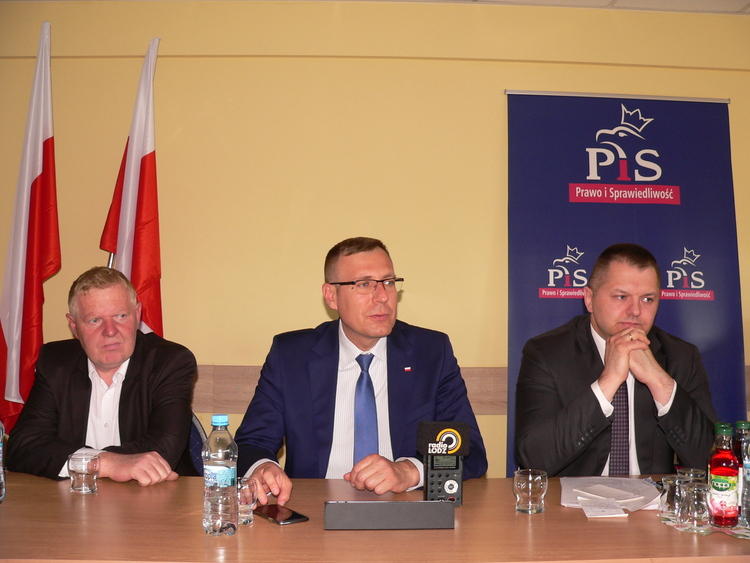 Spotkanie polityków PiS z mieszkańcami Skierniewic 1 44263 2aaffa2d8702e5177f484813ce756648