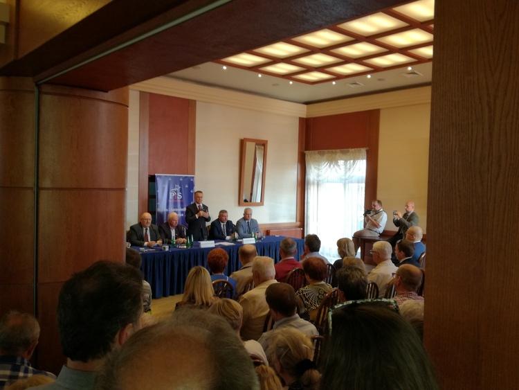 Wiceminister Kultury i Dziedzictwa Narodowego mówił o ratowaniu pabianickich zabytków 2 44628 4d9b36dbf07435e8be0c2f7b3db65923
