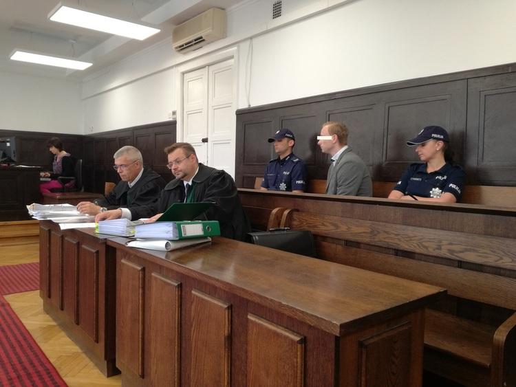 Były policjant oskarżony o zabójstwo i paserstwo 1 44816 df43a0115704a1deaa94070093bfcdbb