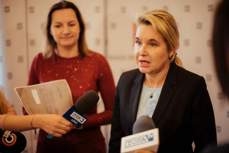Łódzkie SLD zarzuca posłowi Waldemarowi Budzie prowadzenie agitacji wyborczej w szkołach 1 45316 703a32035e76fb109eca7e5bde7f5a73
