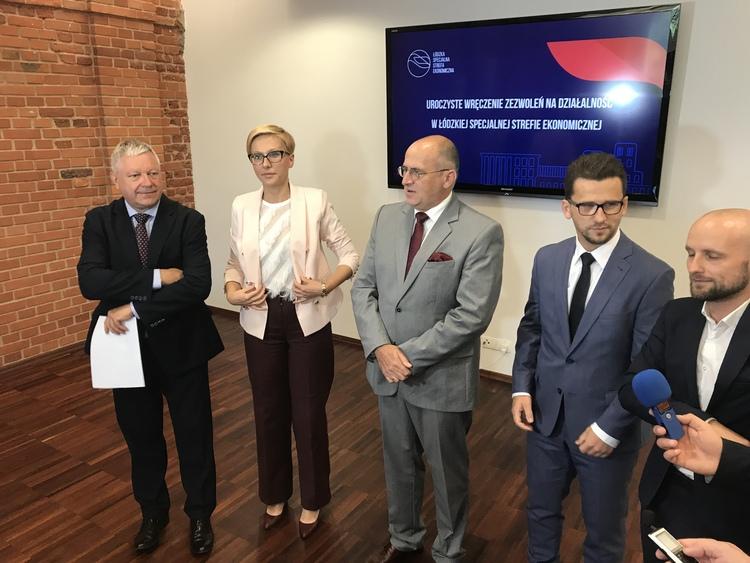Nowe zezwolenia dla kolejnych inwestorów w Łódzkiej Specjalnej Strefie Ekonomicznej 1 45349 db3b57c0c4249adecce15a1e22257f05