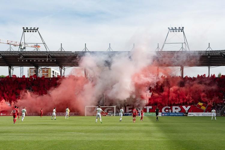 Kara dla kibiców Widzewa. Inauguracja II ligi bez fanów spod "Zegara" 1 45698 1542c54a377be9cfd41ffe6fb49b3733