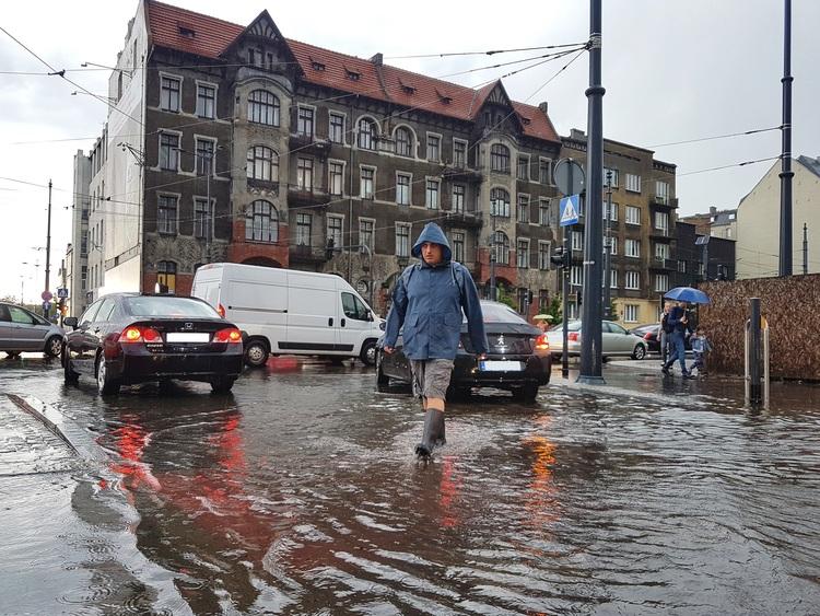 Drogi w Łodzi. Wieczorem zamknięty zostanie fragment Kościuszki 1 45860 0c05cd875b21a2f3e7bcd25d291b2f3a