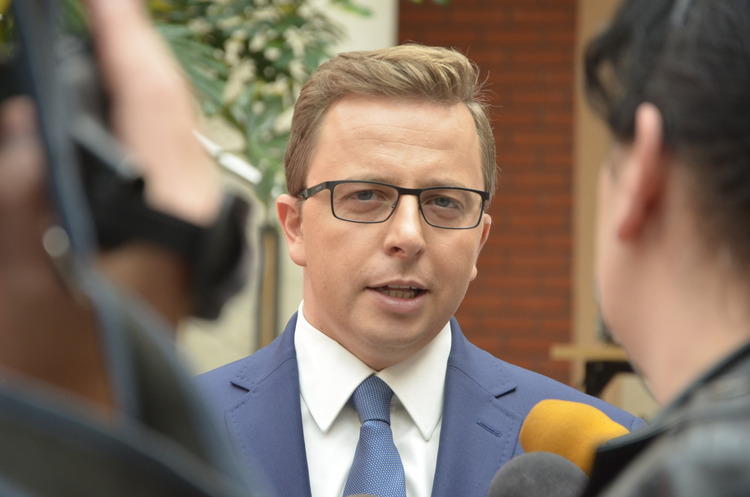 Dariusz Joński zmienia barwy polityczne 1 45870 0e422849e371c40f72830f97a9199e49
