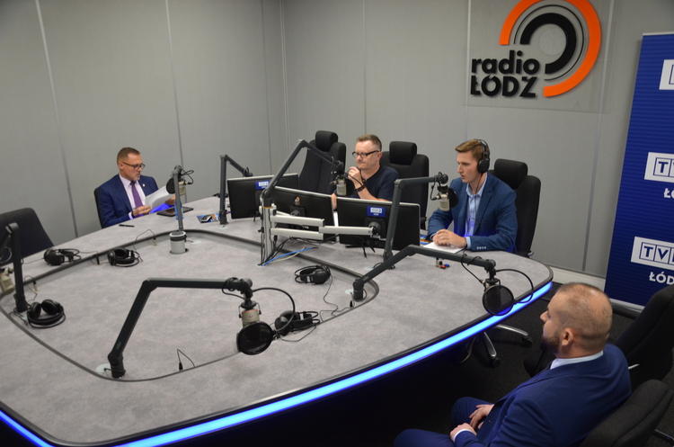 Debata Radia Łódź i TVP Łódź. Kandydaci na prezydenta Sieradza 1 47227 596c4d8dea686a08299d0b97f244d421