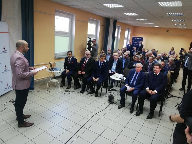 Wybory 2018: Ze wsparciem i bez wsparcia 2 47728 528d6cb00cc38f2cb1239336ba42d9d6
