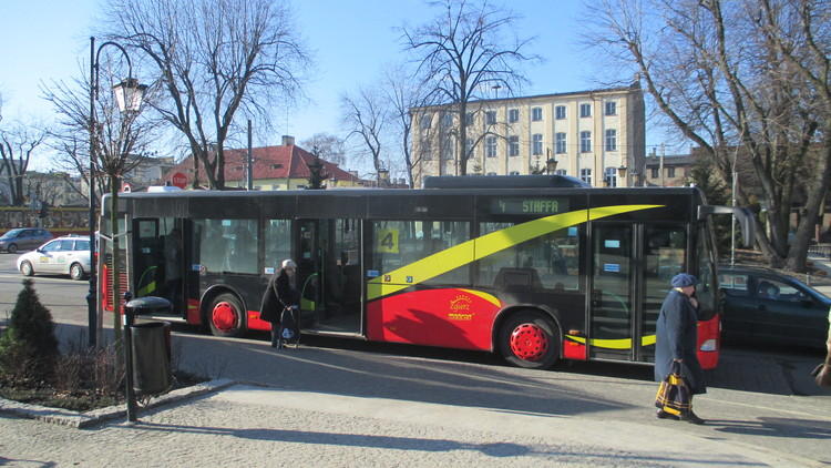 Darmowa komunikacja w Zgierzu w dzień Wszystkich Świętych 1 48221 eed3e7931a34ebb30a4a6f6b4b188345