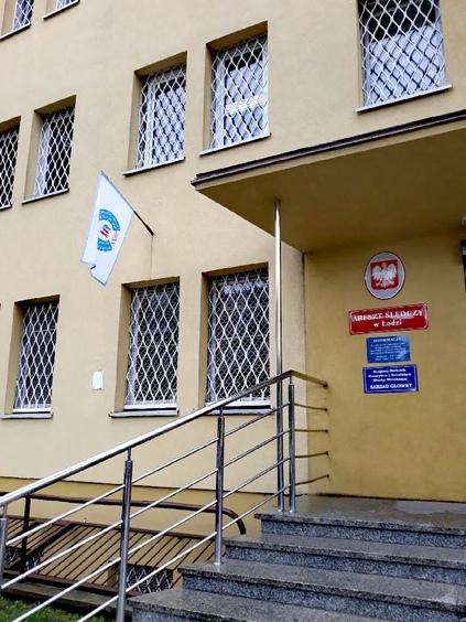 Strażnicy więzienni z łódzkiego aresztu na zwolnieniach lekarskich 1 48387 ae8301689f05c887a1217b21d48f9685
