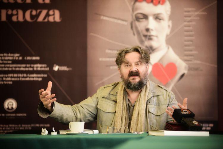 130-lecie łódzkiego "Jaracza". Premiera, wystawa i odznaczenia 1 48405 61f4e074cb055fa61b45f732c901705e