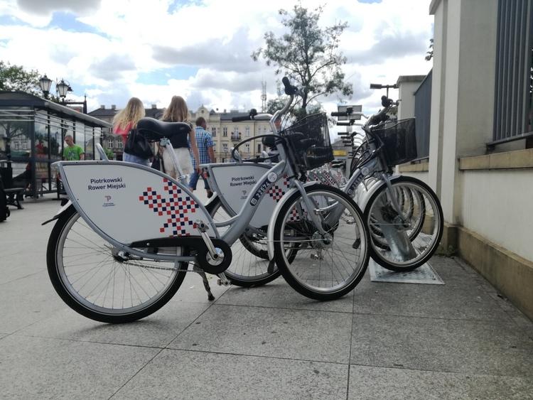 Ponad 100 jednośladów w 12 punktach. Rower miejski w Sieradzu pojawi się już dziś w nocy 1 48704 06181e8f4675f6bc619ae2ae75221b4d