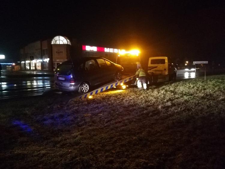 W Sieradzu kobieta zginęła pod kołami samochodu. Kierowca miał 2 promile 1 49237 e9a877d73a11bdc595e78f8eded258d3