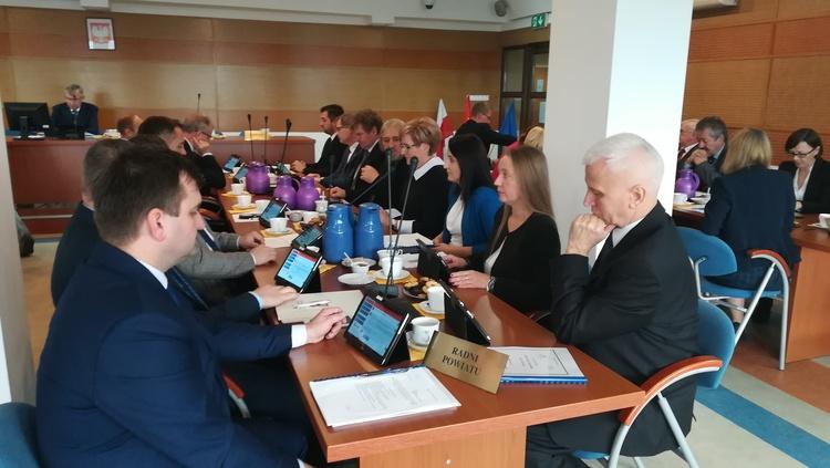 Przyszłoroczny budżet powiatu sieradzkiego do realizacji 1 49455 d6d79684e11d95b5060f671e598ef106