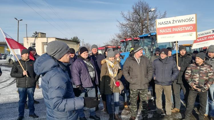 Rolnicy zapowiadają przemarsz przed Pałac Prezydencki 1 50456 e4e753f5e7585ad08fc861e70b06c8a2
