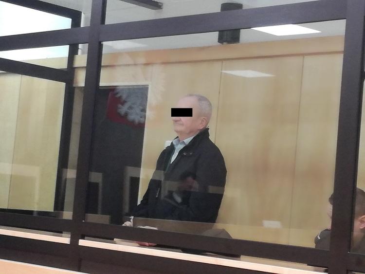 Oszust, który sprzedawał fałszywe monety stanął przed sądem w Sieradzu 1 50758 f7049b89b958170ca5456653452e4152