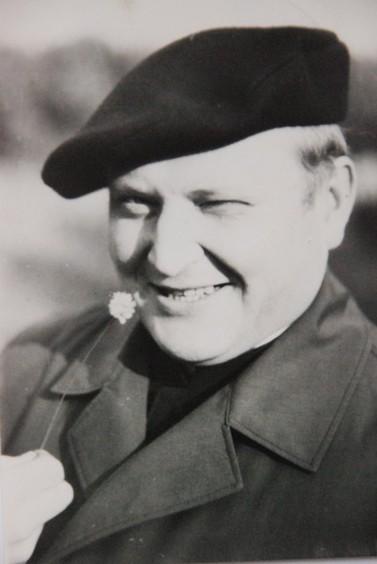 Zmarł ks. Stanisław Szmidt, autor polskiego tekstu "Barki". Miał 82 lata 1 50979 c3e5f4850607eda401c2fe1e954e9a98