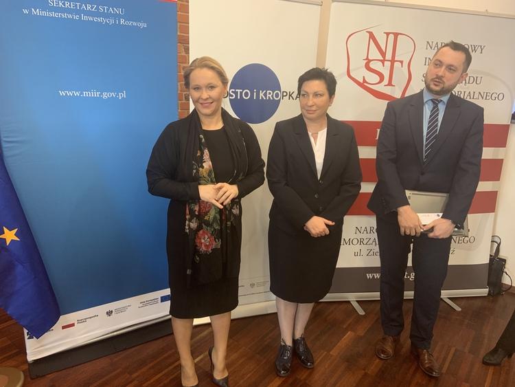 Język urzędniczy może być prosty i zrozumiały 1 50987 25570552cedffbe18ed16ebc673c0860