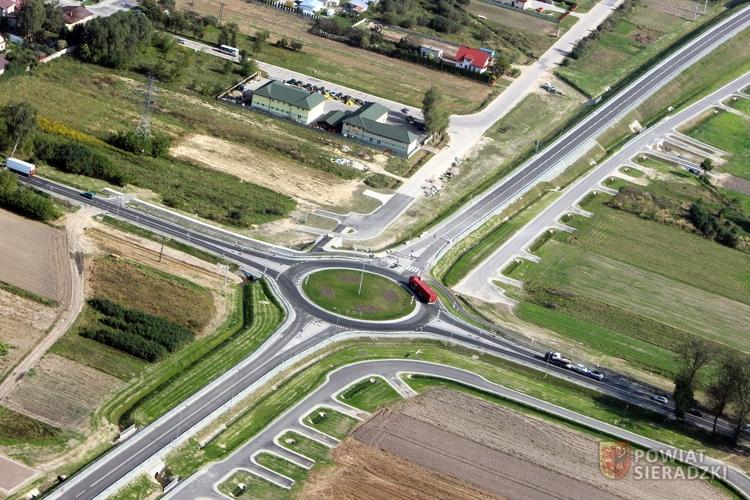 Rusza budowa ronda na DK 12 w powiecie sieradzkim 1 51401 e22df3baf39c97624332938a30dcb214