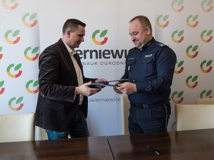 Skierniewice: więcej pieniędzy na policyjne patrole 1 51653 38d89ada172c4e184de3524f1e6d3f86