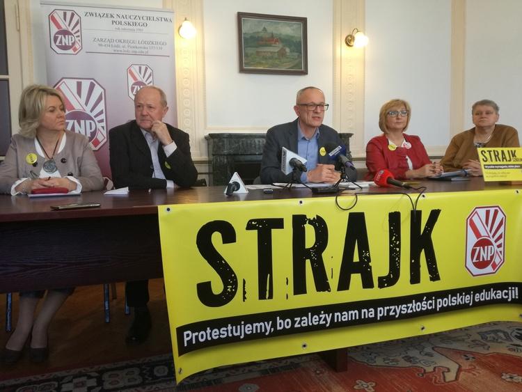 Ponad 90 procent szkół w Łódzkiem za strajkiem 1 51717 a36ef9645f36972ba5e0f3617d860d30