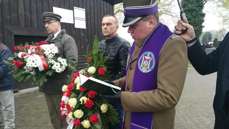 Dzień Pamięci Ofiar Zbrodni Katyńskiej w Sieradzu 1 52152 4dd8af6d514e4c39b43aa33658e093eb