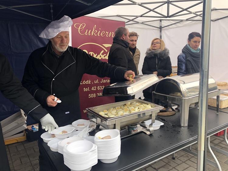 Wielkanocne śniadanie dla potrzebujących 1 52156 d4139c7580e5247fef2b5de821e007a3