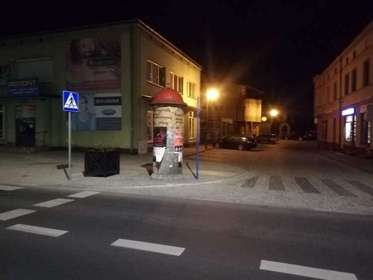 Wieruszów: plakatowa akcja przeciwników strajku nauczycieli 2 52261 dd1be7b04ffa0ea395e1e862350c7a1f