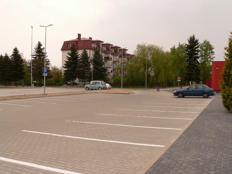 Spór o parking w Skierniewicach 1 52767 681e3995cc1708866f3207e96b7724a8