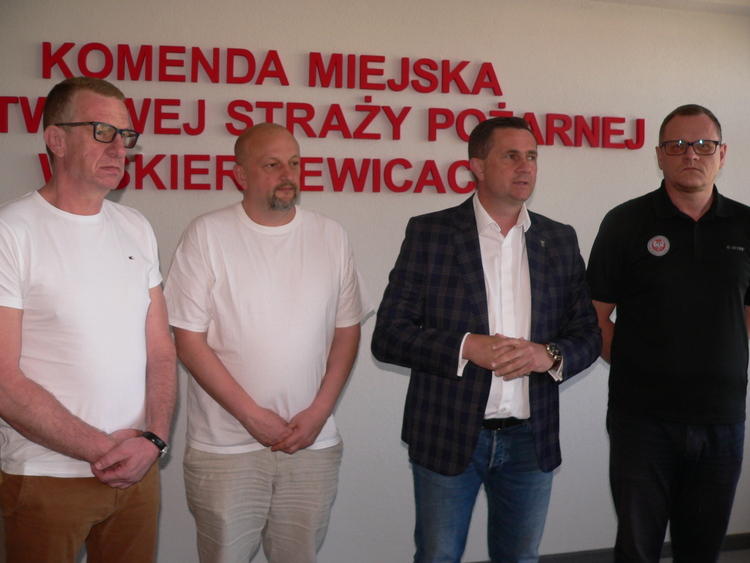 Sztab kryzysowy w Skierniewicach: brakuje wody 1 53530 ac0326e1a18206b74cac6470cd61f943