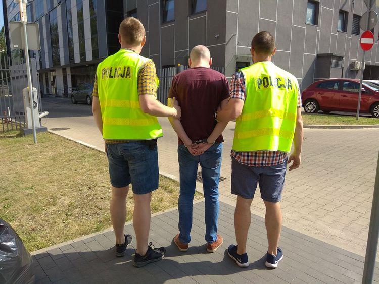 Areszt dla niedoszłego gwałciciela z Łodzi 1 53799 57f123cb7e6e73668e5ff32684d35643