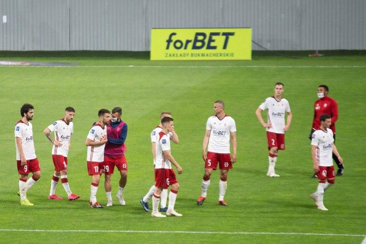 ŁKS po jednym sezonie spada z PKO Ekstraklasy. Co dalej z drużyną z al. Unii? 1 62145 ff28656bbf31bc61d9b5af5f06dd8aaf