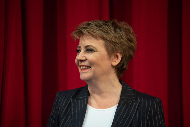 Hanna Zdanowska z absolutorium za rok 2019 1 62172 54f5ee5d002ec09acb7f2456a442e27d