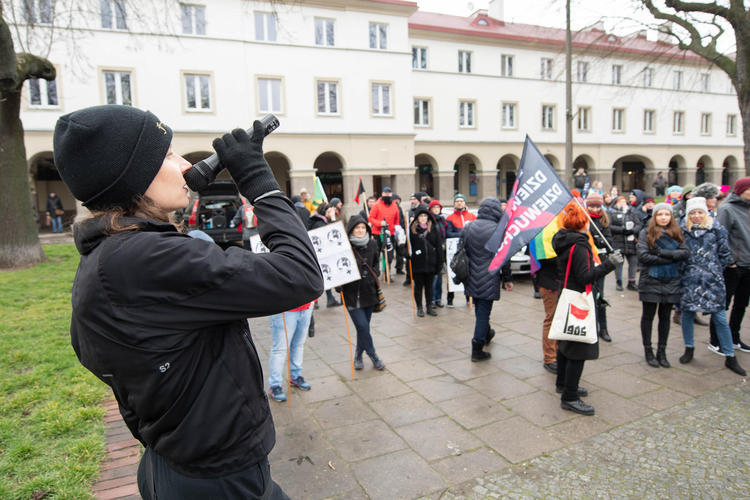 Konwencja stambulska. Posłanka PiS nie chce jej wypowiadać, bo Polska ma "wiele do ugrania w Unii" 2 63079 0889e89d4c99c2fa1de821fdcd86ef71