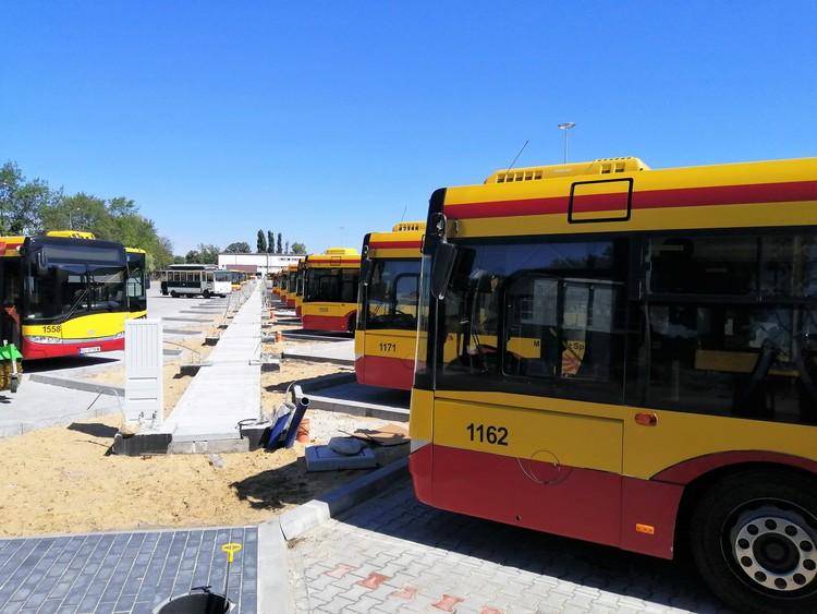 Elektrycznym autobusem po ulicach Łodzi 2 63140 c58702c1fa7af0441b4276fcf2089bf3