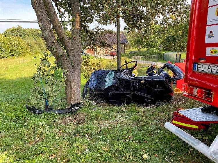 Tragiczny wypadek w Byszewach. Zginęła jedna osoba 1 63936 4e6e0ebe43b2a9770daa789daebe185a