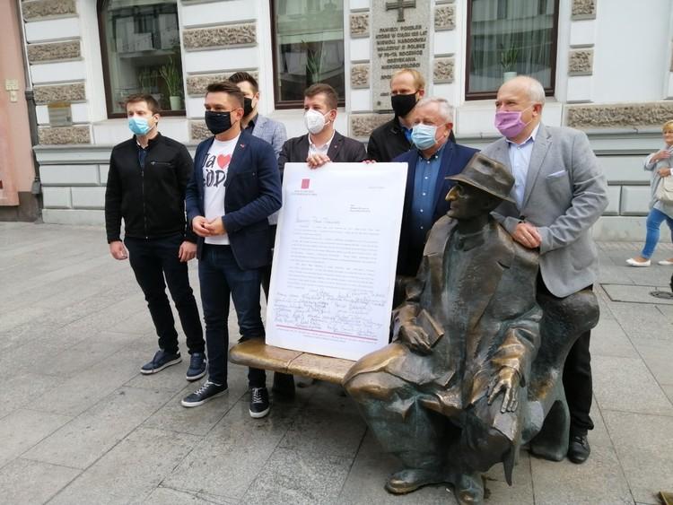 Będzie częściowa refundacja leku na rdzeniowy zanik mięśni? Apel łódzkich radnych 1 64487 bece88a8e69d59128bf37e16bafb6603
