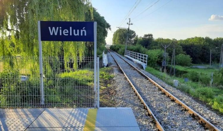 Linia 181 łącząca Oleśnicę z Wieluniem w drugim etapie programu Kolej Plus 1 65610 1c5dbbfdce832ac2153e129a2d98fab6