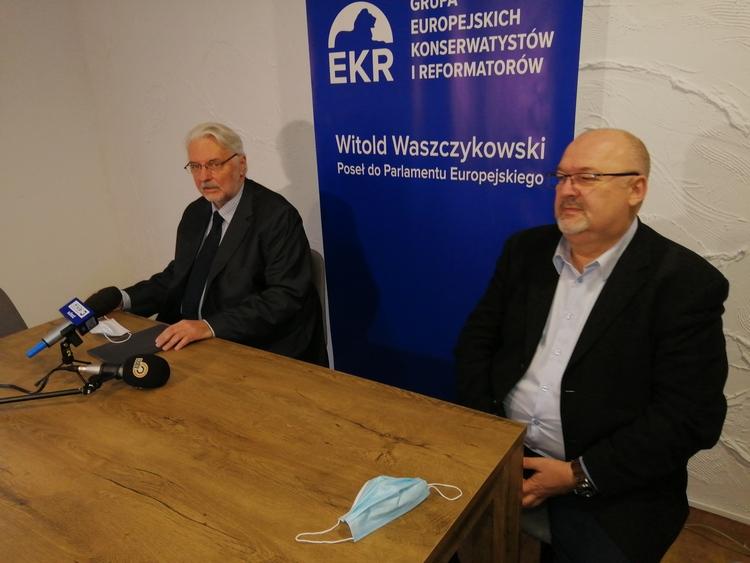 Nowe biuro poselskie Witolda Waszczykowskiego w Pabianicach 1 65865 34788db5c4ef447d56625ded8df98b98