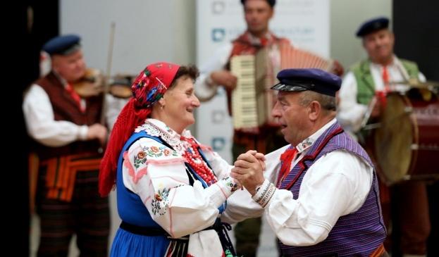 Poznaliśmy laureatów Ogólnopolskiego Konkursu Tańca Ludowego "5 minut dla oberka" 1 66146 ef804fee7676f322d3be2e6f01240c1c