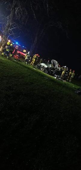 Powiat sieradzki: Jedna osoba nie żyje, cztery zostały ranne 2 66551 d9b3f15a5ea671abda33f48915f40393