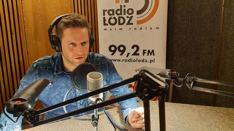 Głos aktora Kamila Maćkowiaka zapowie przystanki w pojazdach MPK-Łódź 1 66555 e0c5280329779817e8a3164cf58e764a