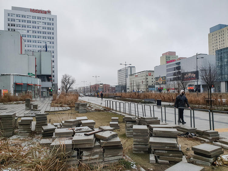 Misztal chce 24-piętrowego budynku w centrum Łodzi. Wykorzysta ustawę "Lex deweloper"? 1 68124 cd191e9da0b27a64dea00383cf3c0d7e