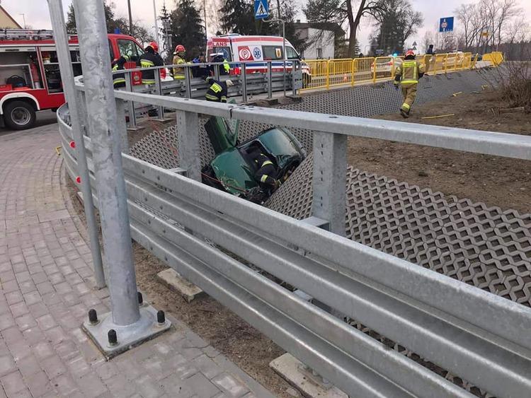 Wypadek na DW 481 w powiecie łaskim 1 68412 94a64d2b138f55a61398b8f613b75ac6