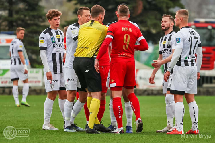 Zmiana trenera nie pomogła. Sandecja strzeliła w dziewięciu, Widzew bez punktu 2 69147 bb7c0259fc461cee58ffb5cd6bd00f93