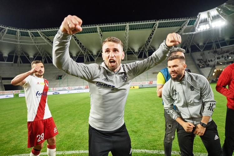Ogromna dramaturgia, dwa karne - lider pokonany. ŁKS pewien gry w barażach o ekstraklasę 2 70425 b6374830da49648b1e95014722cc93c7