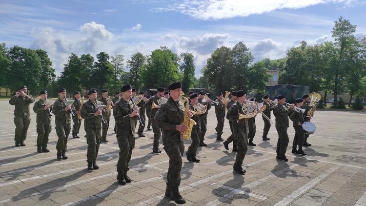 Przysięga wojskowa ochotników z Ośrodka Szkolenia Służby Przygotowawczej w Sieradzu 17 70992 b5602748c86ec16748b1df5aff942868