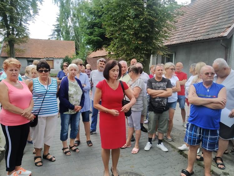 Mają wyburzyć przybudówki, w których są łazienki. Mieszkańcy domów na Radogoszczu protestują 5 71604 6081c31b7a52a99a991314998469c1f9