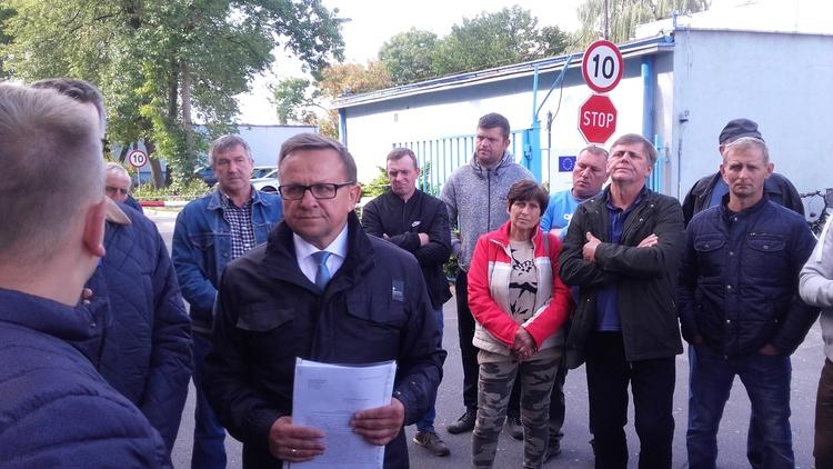 Rolnicy dostaną pieniądze za mleko od Ministerstwa Rolnictwa 2 72098 5556377c758ea9d9fd9fd8c0d8b21bec